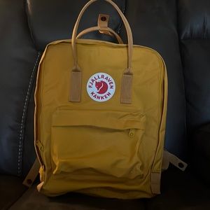 Used backpack: gently used